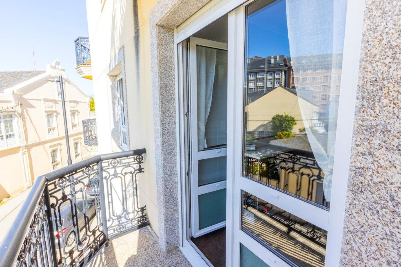 Apartamentos Riamar 2 Ribadeo Bagian luar foto
