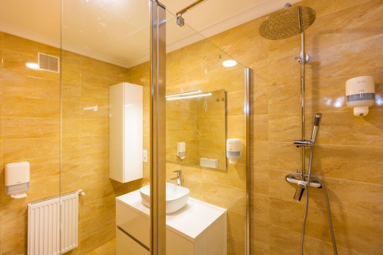 Apartamentos Riamar 2 Ribadeo Bagian luar foto